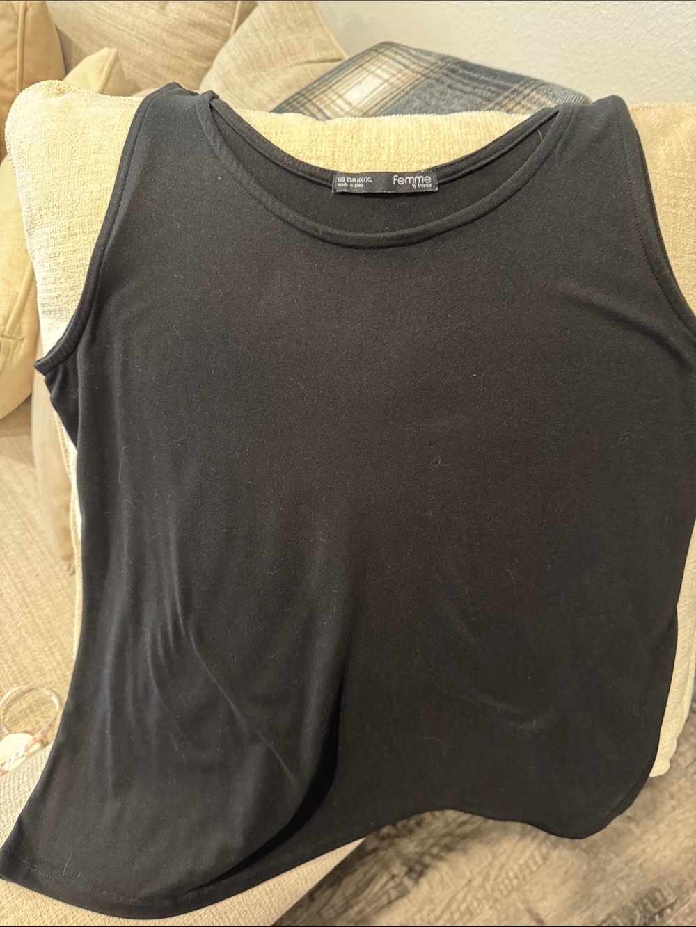 Femme by L.L. Bean Black Sleeveless Scoop Neck Tank